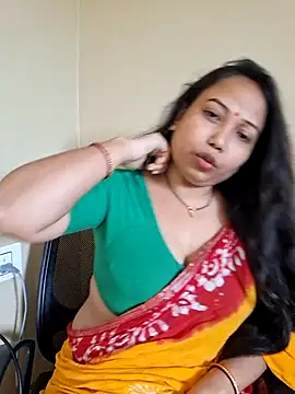 DREAM GIRL-30 online show from May 9, 2026, 5:55 am