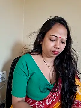 DREAM GIRL-30 online show from May 7, 2026, 3:11 am