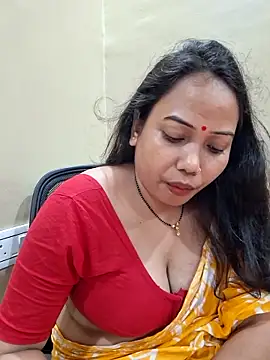 DREAM GIRL-30 online show from May 22, 2026, 5:33 pm