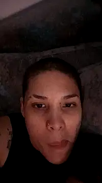 Snapshot of Charlee_pink chatting on January 7, 2025, 1:59 am Charlee pink online show from January 7, 2025, 1:59 am