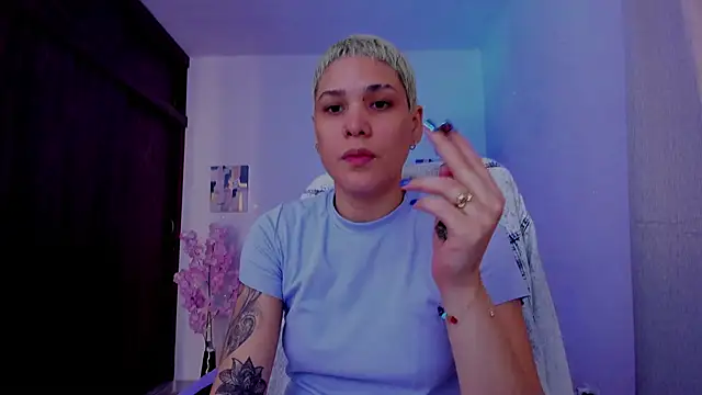 Snapshot of Charlee_pink chatting on September 26, 2025, 1:40 pm Charlee pink online show from September 26, 2025, 1:40 pm