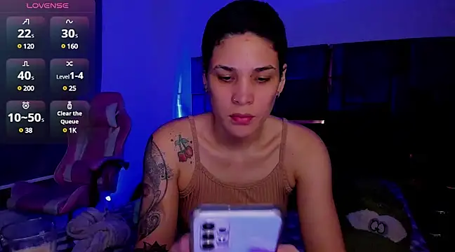 Snapshot of Charlee_pink chatting on March 13, 2025, 12:48 am Charlee pink online show from March 13, 2025, 12:48 am