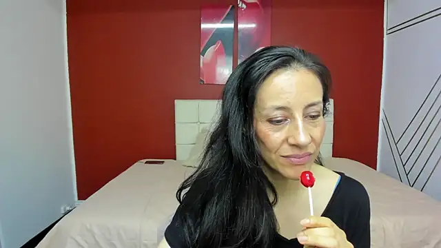 Snapshot of Abrillee1 chatting on February 6, 2025, 1:16 am Abrillee1 online show from February 6, 2025, 1:16 am