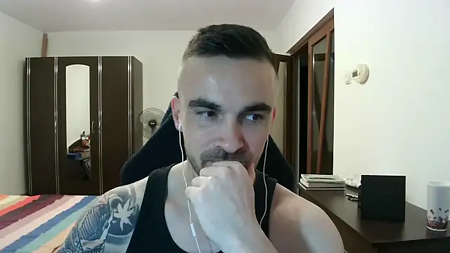 Snapshot of mu5clemania2 chatting on November 7, 2025, 4:55 pm mu5clemania2 online show from November 7, 2025, 4:55 pm