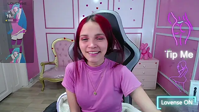 Snapshot of ailen_t chatting on March 18, 2025, 10:15 pm ailen t online show from March 18, 2025, 10:15 pm
