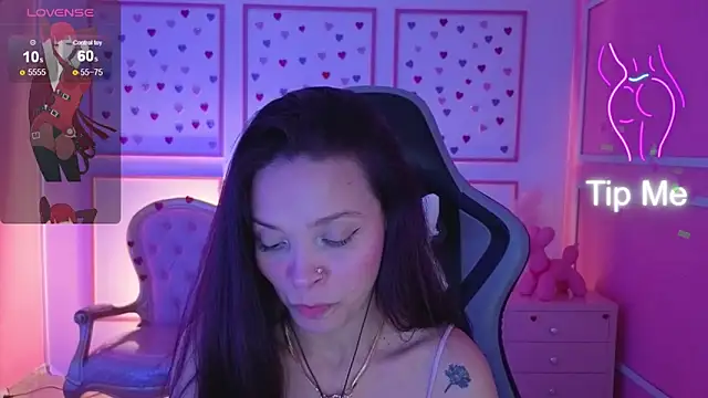 Snapshot of ailen_t chatting on September 16, 2025, 2:56 am ailen t online show from September 16, 2025, 2:56 am