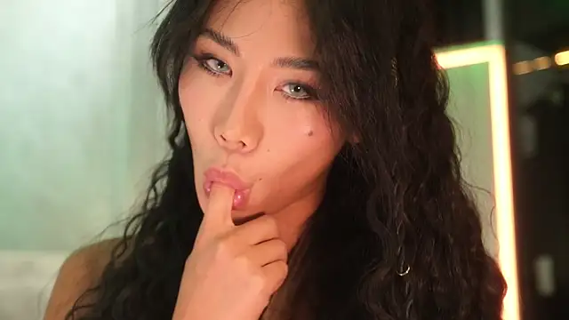 Ami Katana online show from October 1, 2025, 1:59 pm