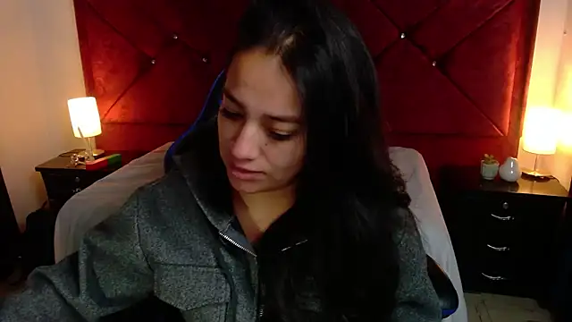 Julietacollins06 online show from January 15, 2026, 1:25 pm