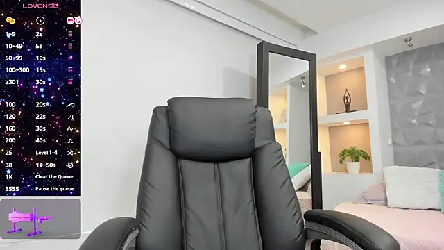 Snapshot of elisa_collins chatting on December 23, 2024, 5:43 pm elisa collins online show from December 23, 2024, 5:43 pm