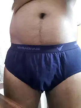 Snapshot of Tamil_510 chatting on December 17, 2024, 3:38 pm Tamil 510 online show from December 17, 2024, 3:38 pm