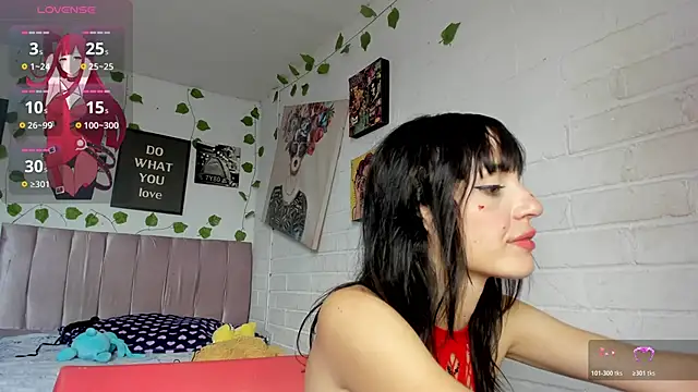 Snapshot of katt__black__ chatting on April 20, 2026, 8:10 pm katt black online show from April 20, 2026, 8:10 pm