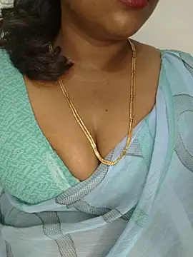 Snapshot of Sexy_Ammu_Telugu chatting on February 17, 2025, 3:15 am Sexy Ammu Telugu online show from February 17, 2025, 3:15 am