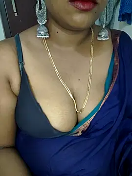 Snapshot of Sexy_Ammu_Telugu chatting on March 21, 2025, 4:17 am Sexy Ammu Telugu online show from March 21, 2025, 4:17 am