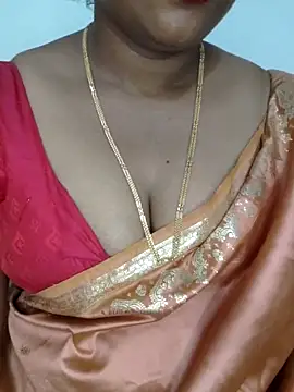 Snapshot of Sexy_Ammu_Telugu chatting on February 16, 2025, 6:10 am Sexy Ammu Telugu online show from February 16, 2025, 6:10 am