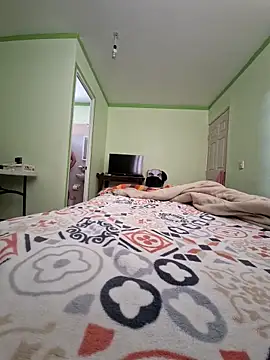 Snapshot of Piter1022 chatting on March 29, 2026, 7:04 pm Piter1022 online show from March 29, 2026, 7:04 pm