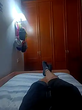 AAngel20 online show from September 29, 2025, 9:09 pm