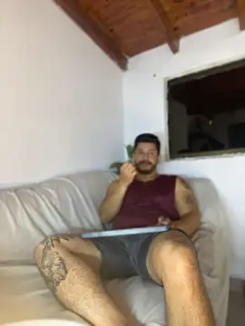 AndresSmith   online show from April 15, 2026, 7:36 am