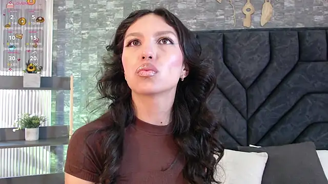 Bianca ks online show from July 10, 2026, 12:49 pm