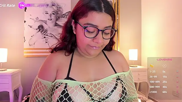 Snapshot of MeghanBurn chatting on October 7, 2025, 12:28 pm MeghanBurn online show from October 7, 2025, 12:28 pm
