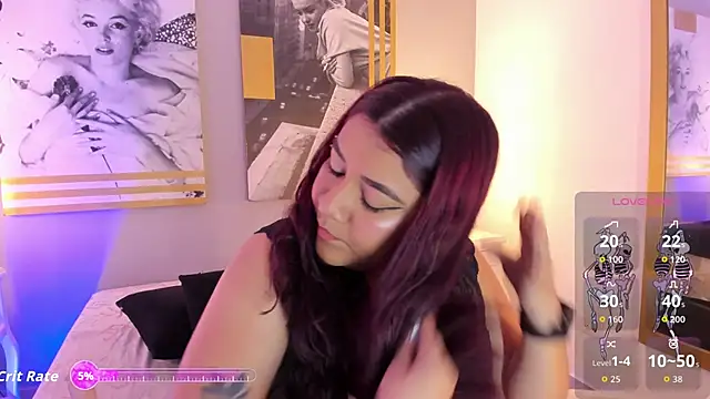 Snapshot of MeghanBurn chatting on October 30, 2025, 12:25 pm MeghanBurn online show from October 30, 2025, 12:25 pm