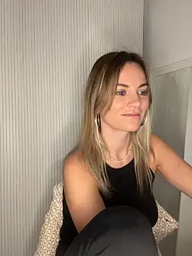 Milla  one online show from November 18, 2025, 6:06 am