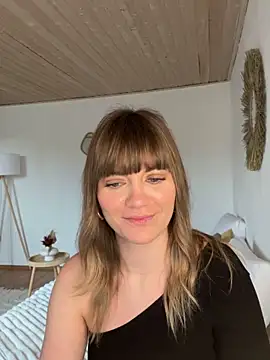 Milla  one online show from January 30, 2025, 11:11 am