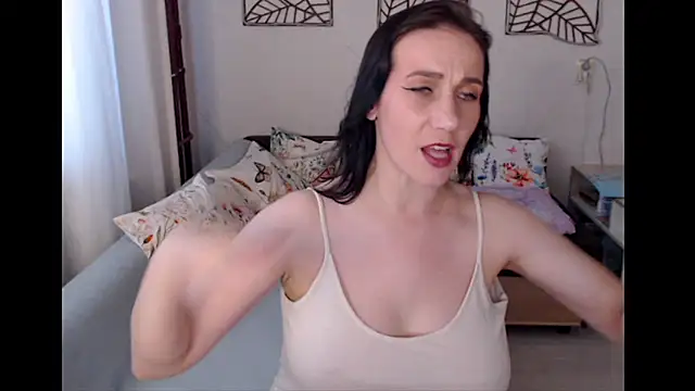 Snapshot of pepper_milf chatting on June 10, 2026, 4:08 pm pepper milf online show from June 10, 2026, 4:08 pm