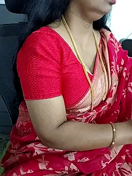 Snapshot of Deepthi_Mysore chatting on March 12, 2025, 4:46 pm Deepthi Mysore online show from March 12, 2025, 4:46 pm