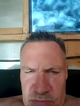 ed44435 online show from November 8, 2025, 4:43 pm