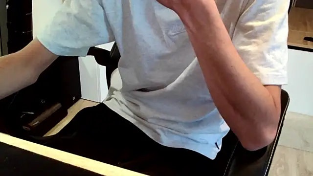 ElViko11 online show from October 30, 2025, 8:34 am