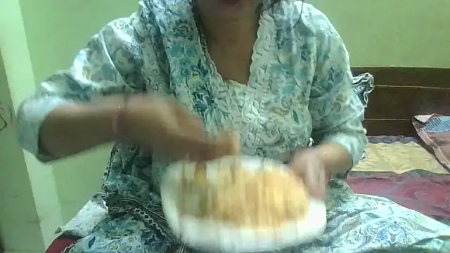 Snapshot of couplesuni chatting on March 13, 2026, 9:25 am couplesuni online show from March 13, 2026, 9:25 am