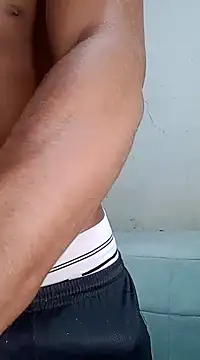 Leosilvaj1 online show from February 4, 2025, 12:40 am