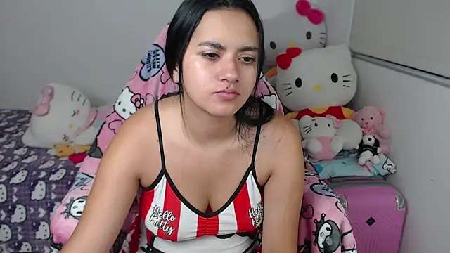 Snapshot of kayla_k18 chatting on May 1, 2026, 12:37 am kayla k18 online show from May 1, 2026, 12:37 am