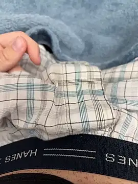 Snapshot of JustBoredHere11 chatting on March 22, 2026, 11:06 pm JustBoredHere11 online show from March 22, 2026, 11:06 pm