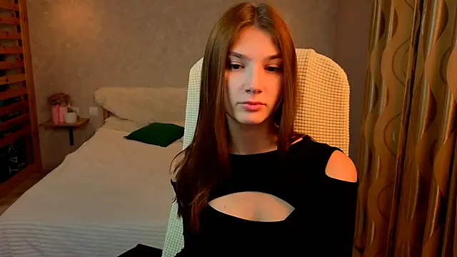 AnaHoney online show from November 24, 2025, 2:33 am