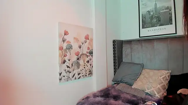 Alaia Cute online show from October 15, 2025, 4:00 am