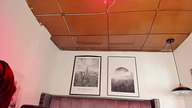 Alaia Cute online show from December 1, 2025, 3:29 am