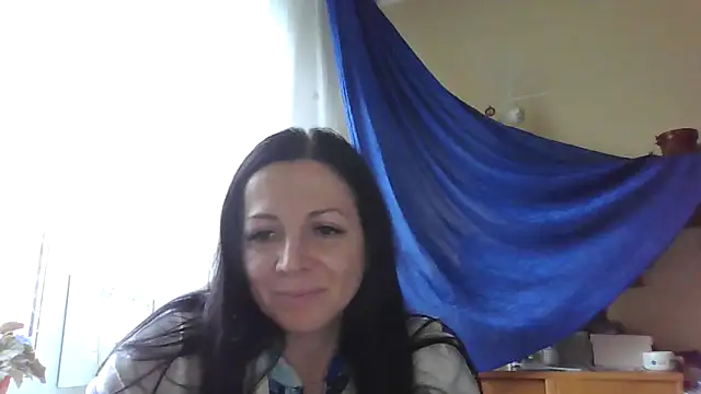 Snapshot of Alika_lorens_talk chatting on October 7, 2025, 12:28 pm Alika lorens talk online show from October 7, 2025, 12:28 pm