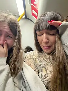 Snapshot of Sophie_Avory chatting on February 19, 2026, 5:43 pm Sophie Avory online show from February 19, 2026, 5:43 pm