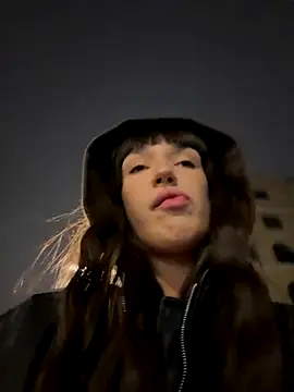 Sophie Avory online show from October 14, 2025, 7:25 pm