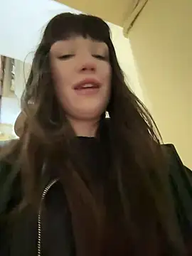 Snapshot of Sophie_Avory chatting on February 24, 2025, 9:41 pm Sophie Avory online show from February 24, 2025, 9:41 pm