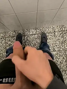 geilehecke1 online show from March 10, 2025, 8:06 am