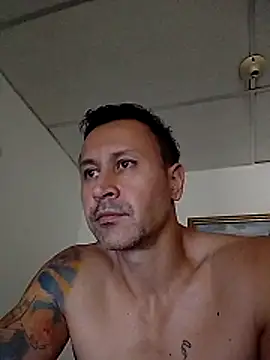 michaelGmathxxx online show from February 26, 2026, 6:19 pm