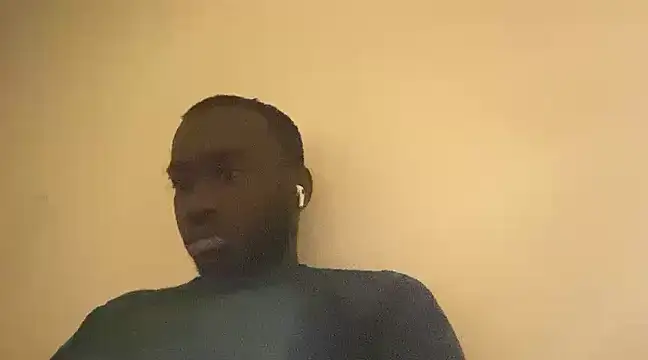 Snapshot of abdoul- chatting on February 9, 2025, 6:11 am abdoul- online show from February 9, 2025, 6:11 am
