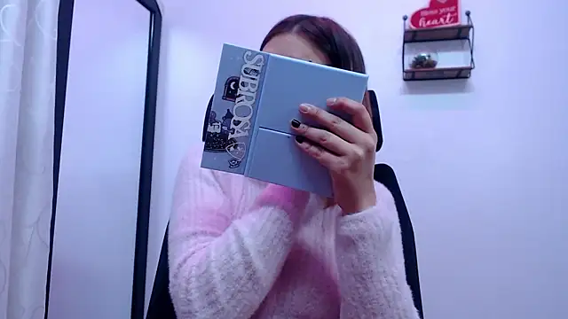 Snapshot of HORNET_ chatting on October 15, 2025, 6:00 am HORNET online show from October 15, 2025, 6:00 am