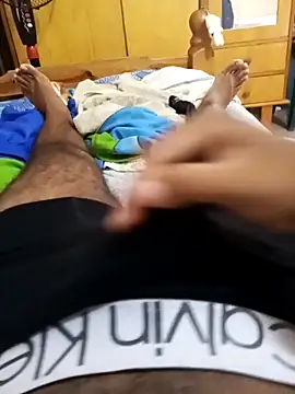 AlkalineCalmness online show from April 11, 2026, 4:21 pm