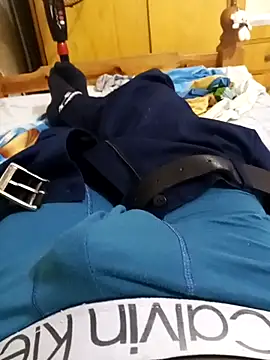 AlkalineCalmness online show from April 4, 2026, 4:35 pm