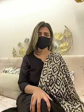 Snapshot of MaYaa__11 chatting on February 12, 2026, 6:46 am MaYaa 11 online show from February 12, 2026, 6:46 am