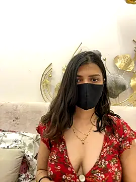 MaYaa  11 online show from November 25, 2025, 6:47 am