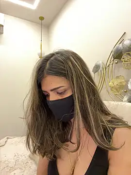 Snapshot of MaYaa__11 chatting on February 16, 2026, 7:07 am MaYaa 11 online show from February 16, 2026, 7:07 am